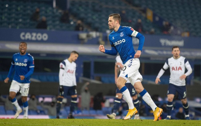 轻球员著称 轻球员著称